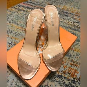 Chunky heel dress shoe